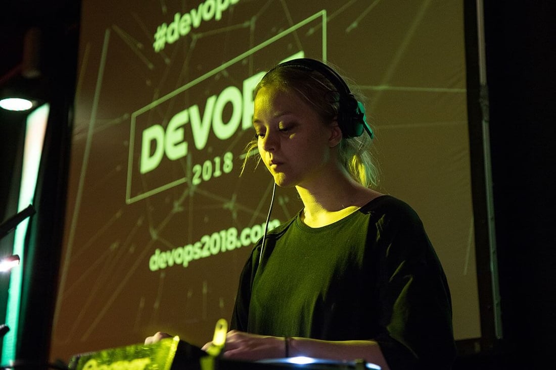 devops2018_1-small